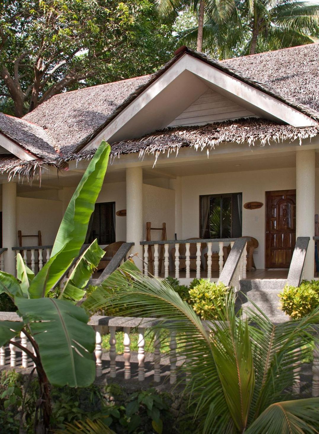 Easy Diving And Beach Resort Сипалей Екстериор снимка