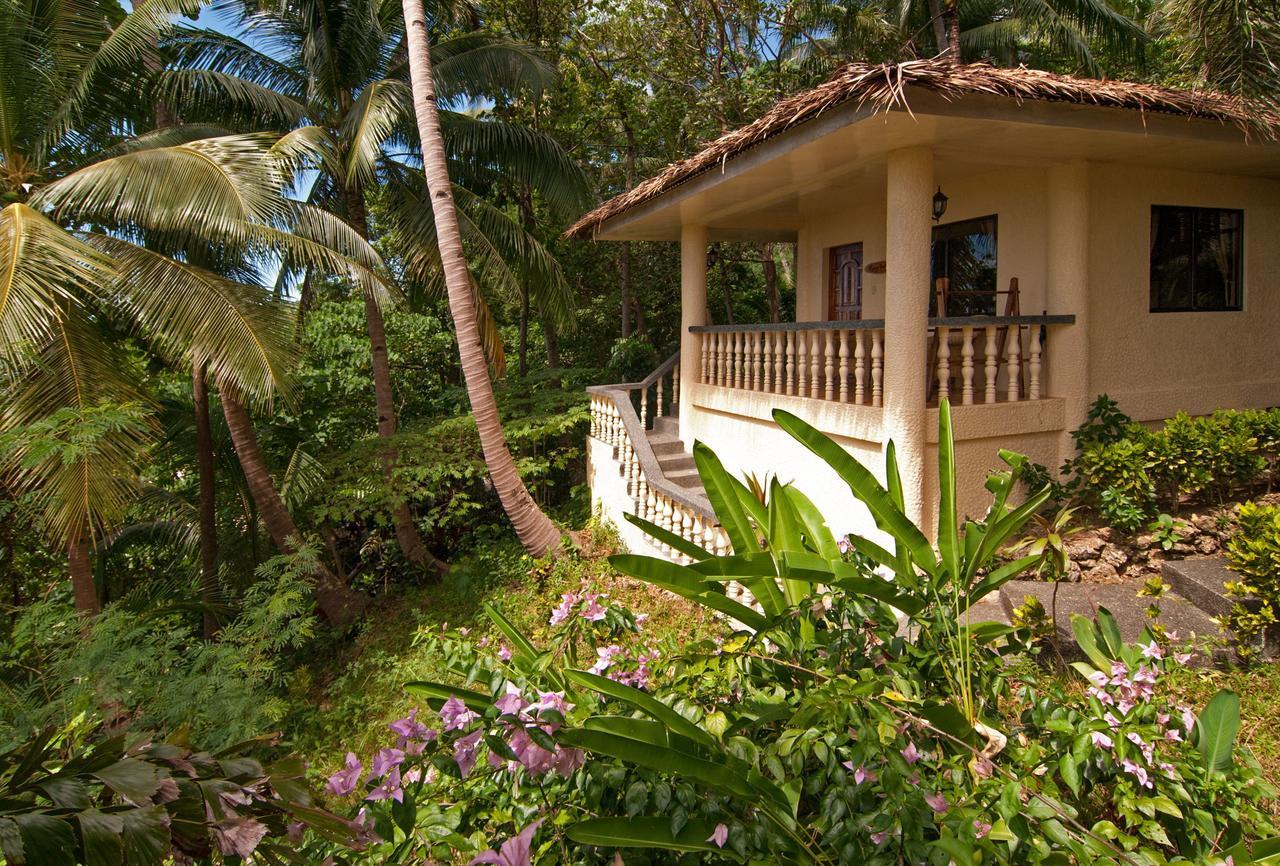 Easy Diving And Beach Resort Сипалей Екстериор снимка